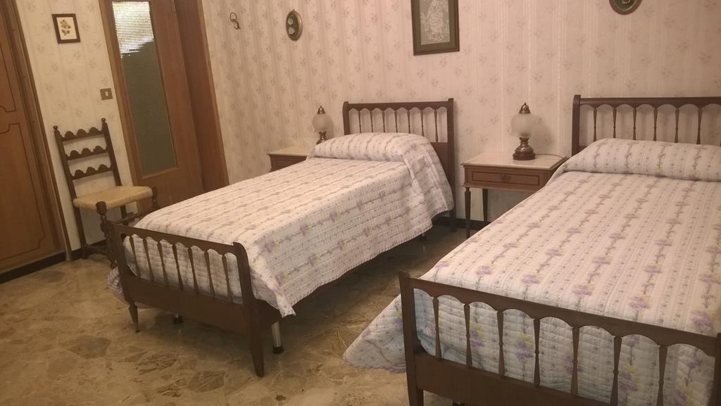 Casa Giordano Mombello Monferrato Bagian luar foto