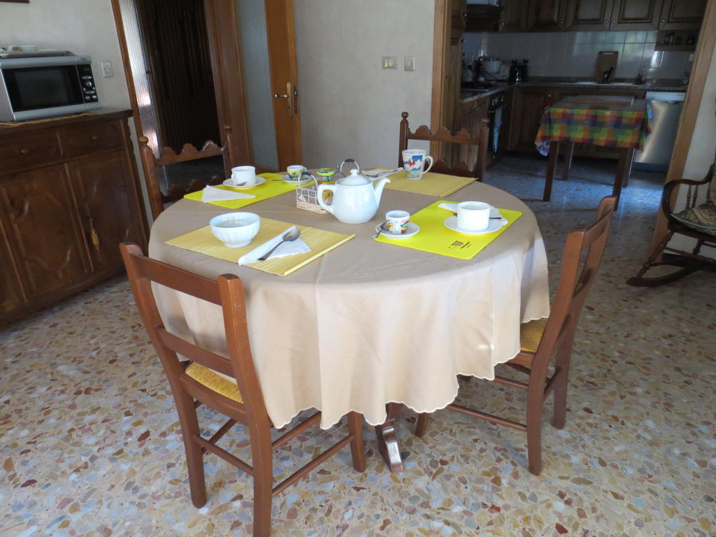 Casa Giordano Mombello Monferrato Bagian luar foto